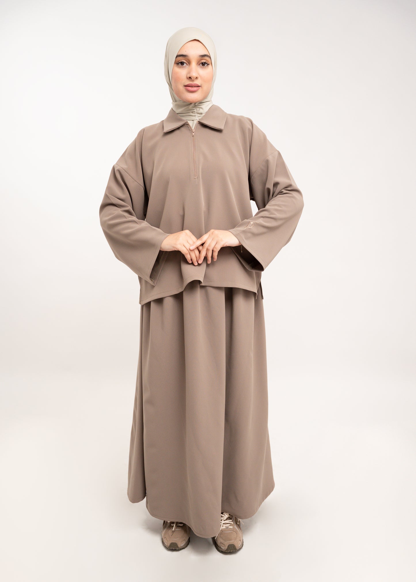 Taupe everyday set