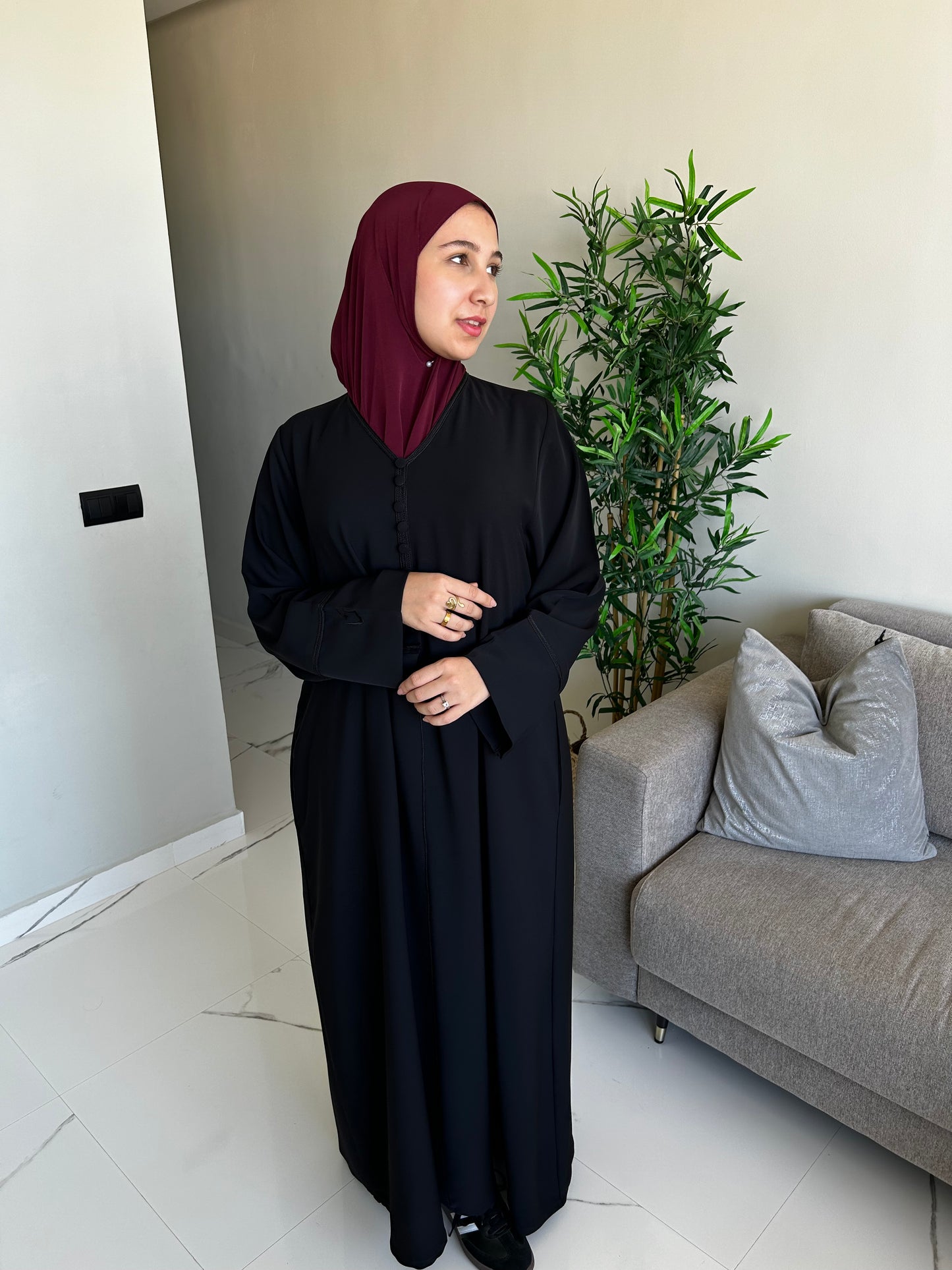 Abaya with Moroccan detailing ~black~