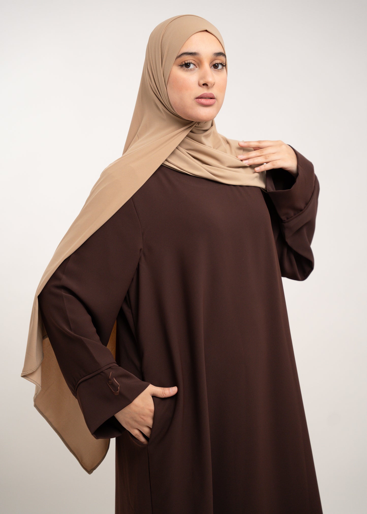 Classic abaya “chocolate”